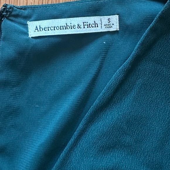 Abercrombie & Fitch Long-Sleeve Strappy Halter Mini Dress Small - Picture 2 of 3